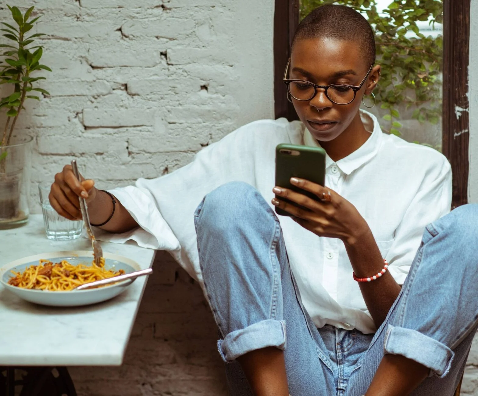 How Social Media Influences Eating Disorders