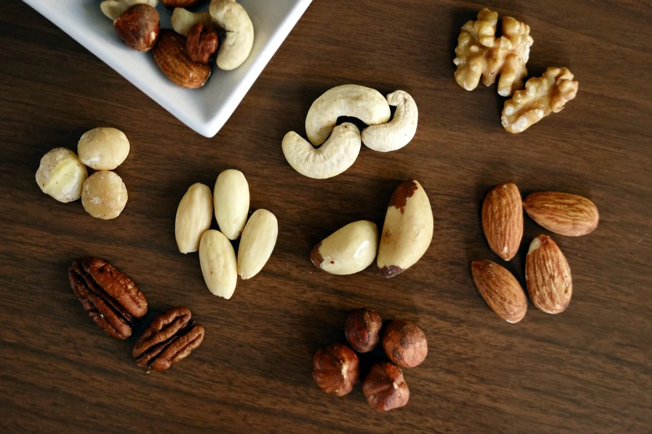 Preserving Crunch and Flavor: The Ultimate Guide to Storing Raw Cashews and Almonds