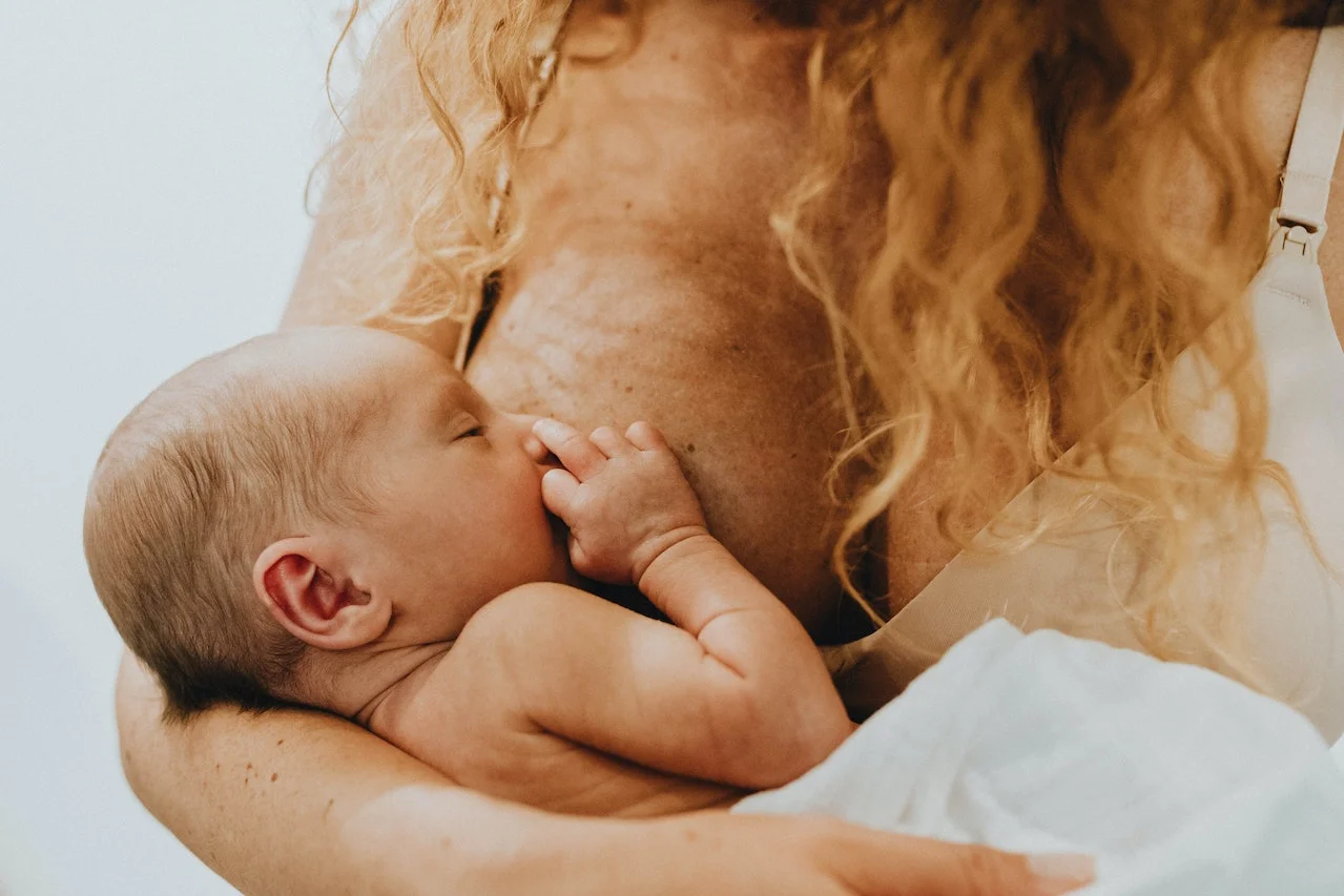 Motherhood Unplugged: How Breastfeeding Shapes the Female Body