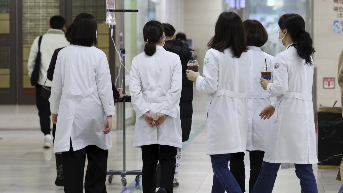 South Korean Trainee Doctors Protest Over Government’s Medical Policy: A Comprehensive Overview