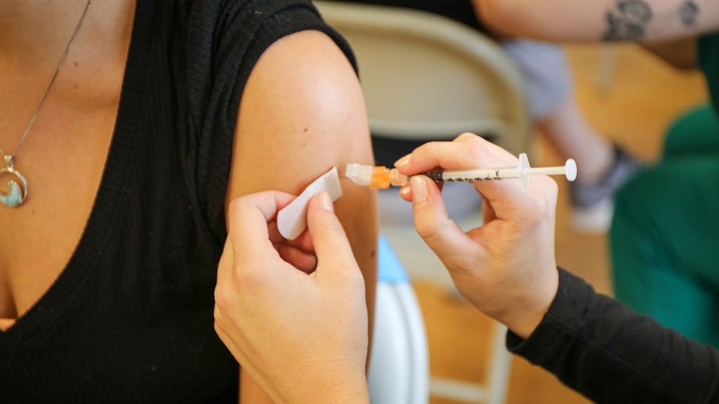 Switching Arms for COVID-19 Vaccination Doses Might Enhance Immunity: What the Research Says